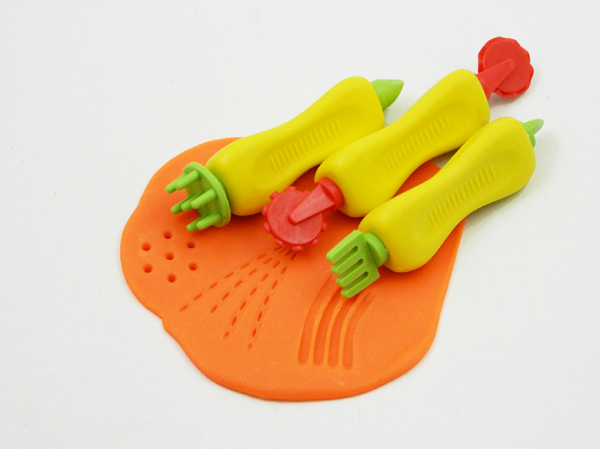 Ready2Learn Easy Grip Double Ended Craft Tools
