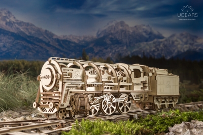 UGears Locomotive with Tender