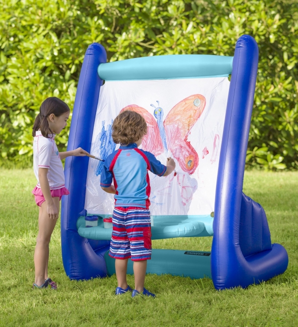 INFLATABLE EASEL