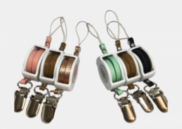 Little BaeBae Retractable Binky Clip