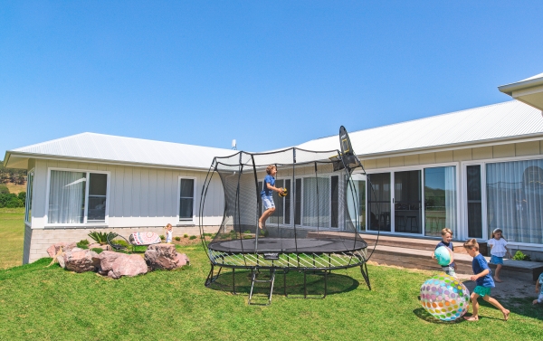 Medium Oval Trampoline 