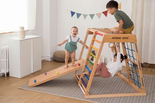 Rainbow Climber Gym