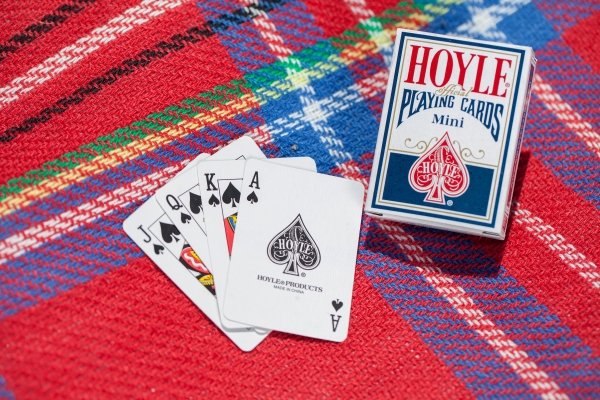 Hoyle® Mini Cards