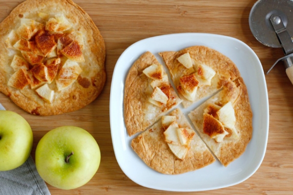 apples, apple pie, apple pie tortillas, kids kitchen