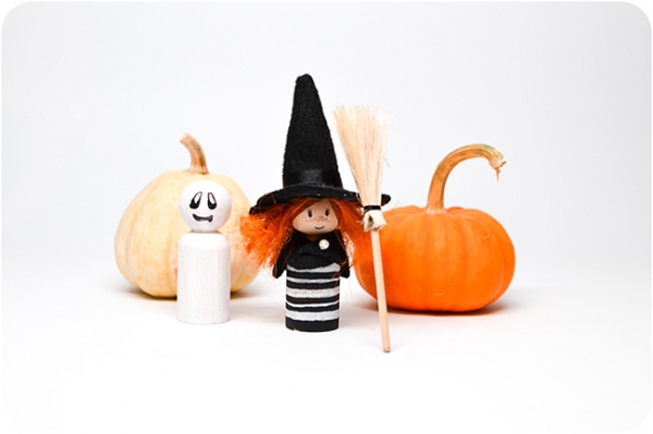 peg dolls halloween