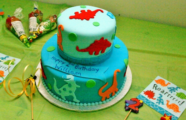 20 Ideas For An Amazing Dinosaur Themed Party for kids